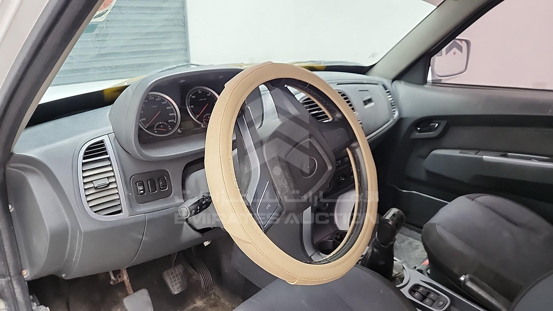 2012 TATA XENON VIN: MAT464054CSL01885