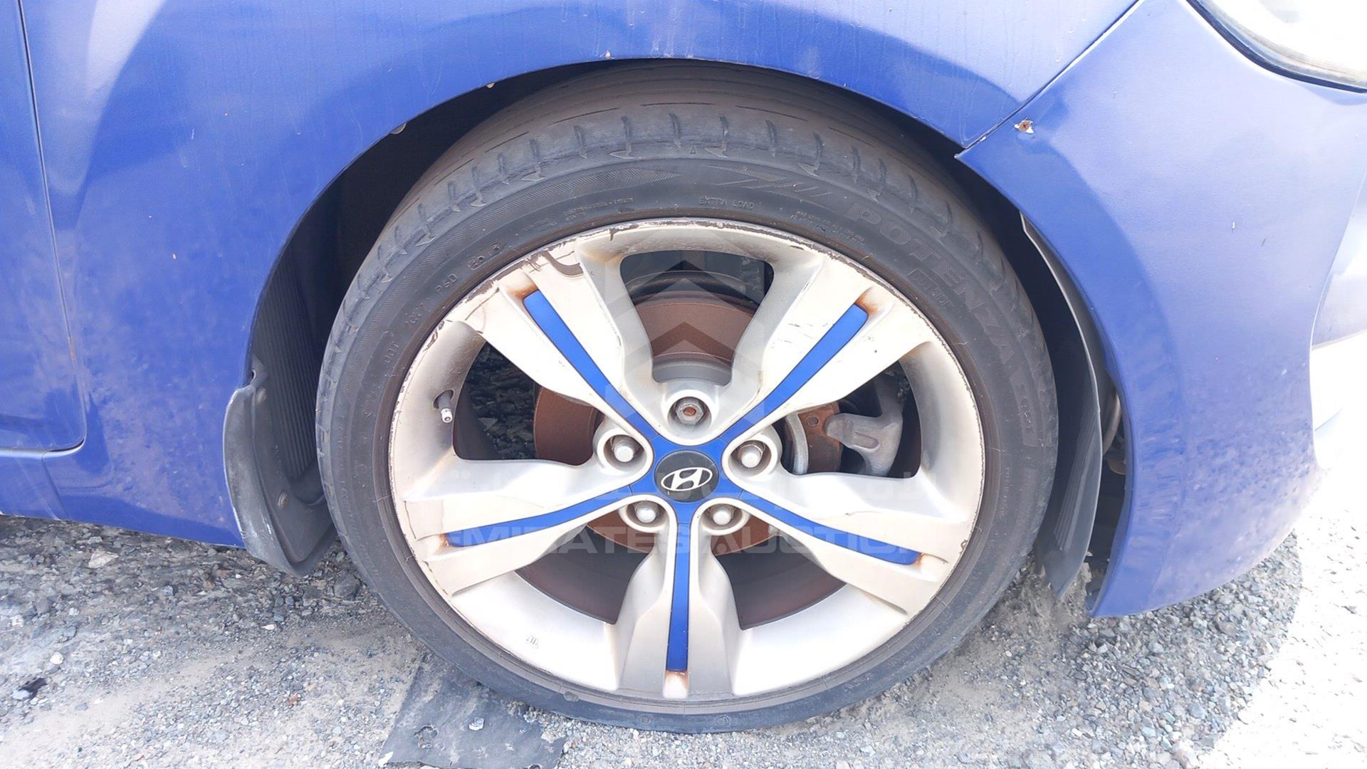 2012 HYUNDAI VELOSTER VIN: KMHTC61C7CU082138