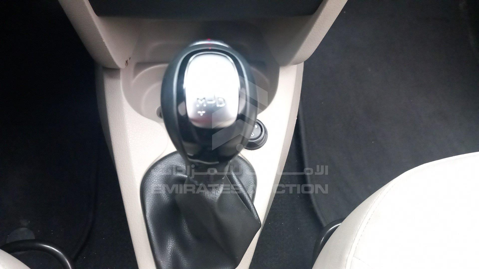 2020 RENAULT SYMBOL VIN: VF14SRAB4LT529078