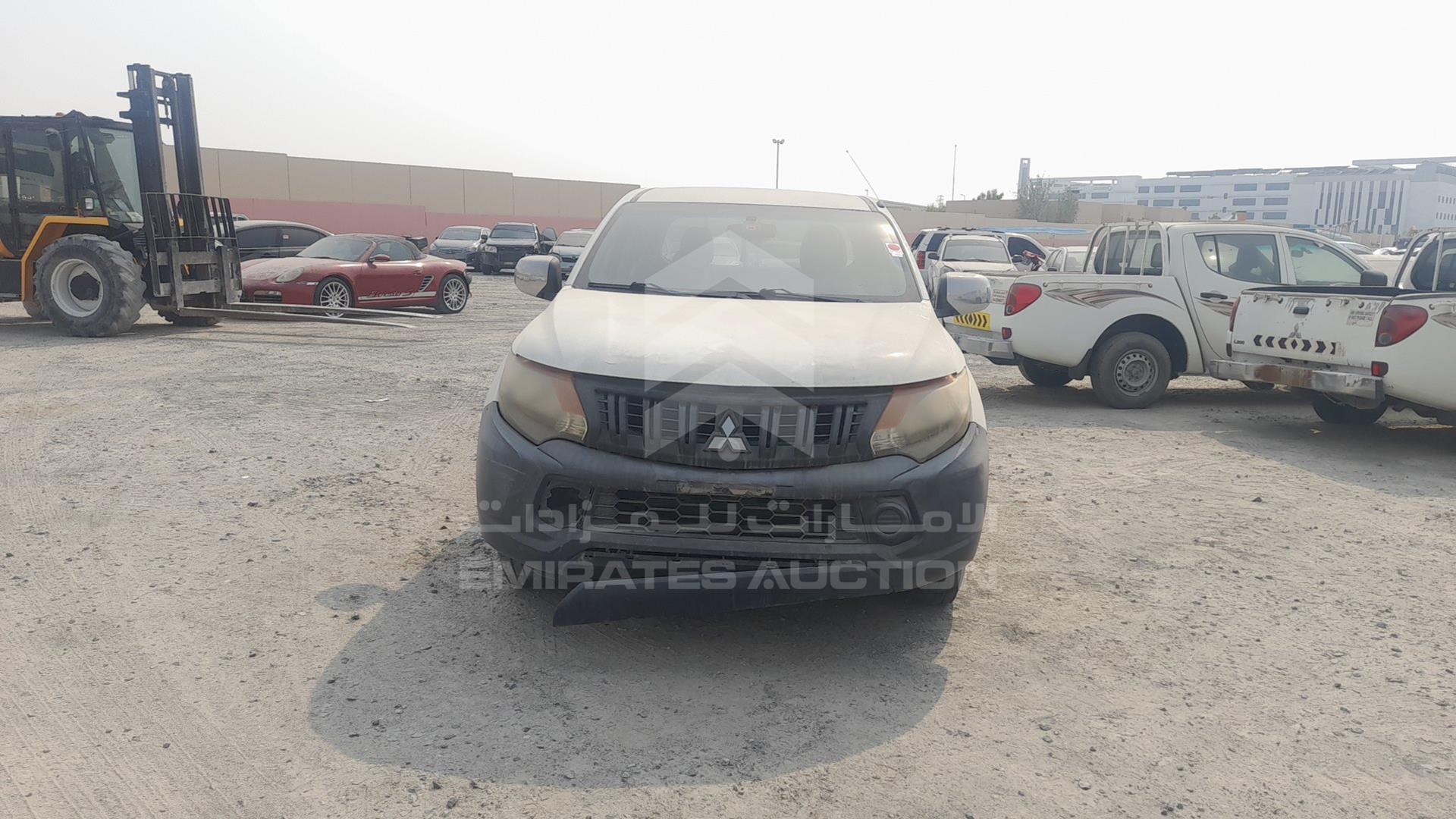 2016 MITSUBISHI L 200 VIN: MMBJNKJ40GH007788