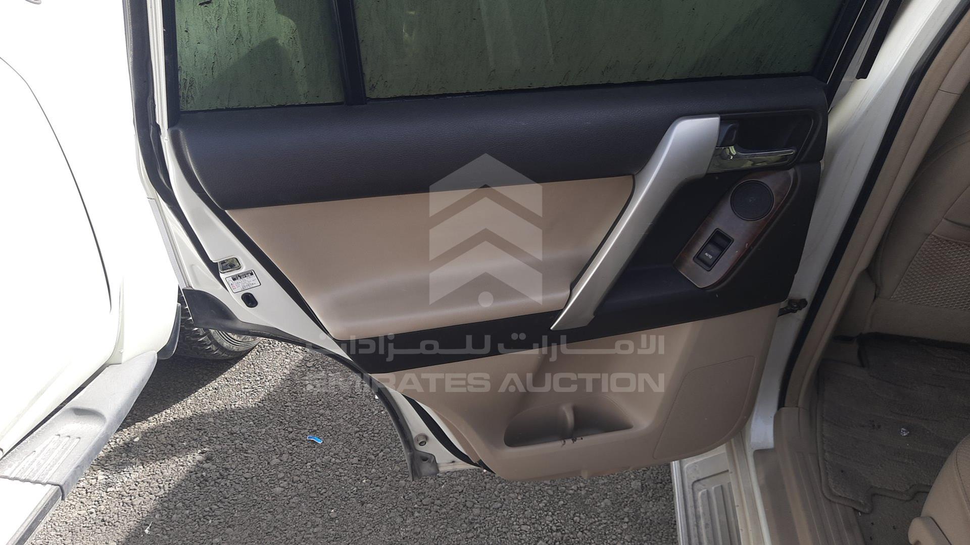 2010 TOYOTA LAND CRUISER PRADO VIN: JTEBU3FJ4AK005749
