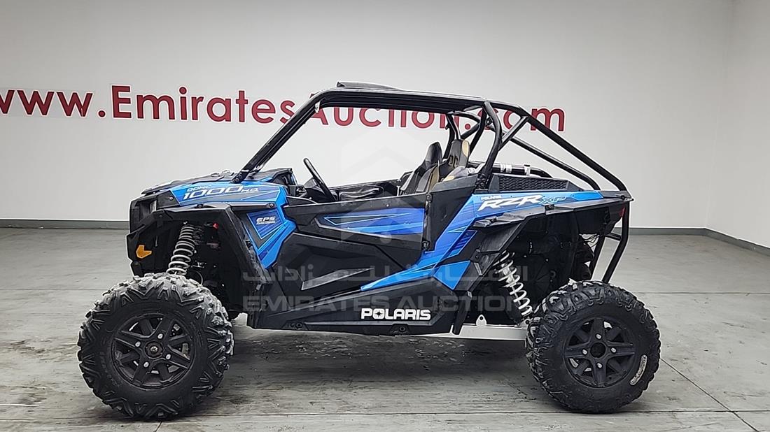 بولاريس RZR 1000CC 2023 — الزاوية الأمامية اليسرى — صورة 6