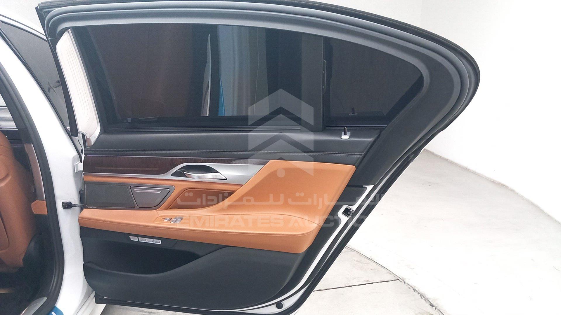 2016 BMW 740 IL VIN: WBA7E210XGG407235