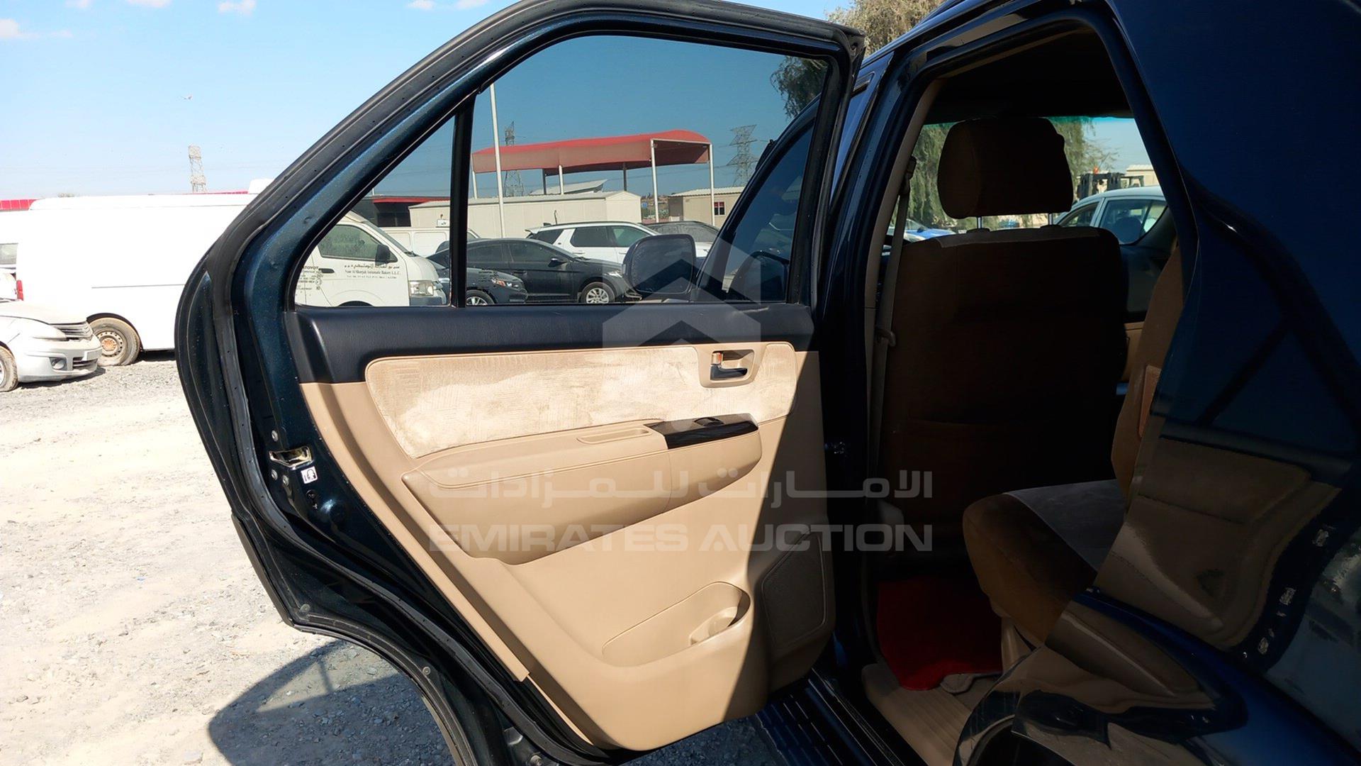 2015 TOYOTA FORTUNER VIN: MHFYU59G4F7039540