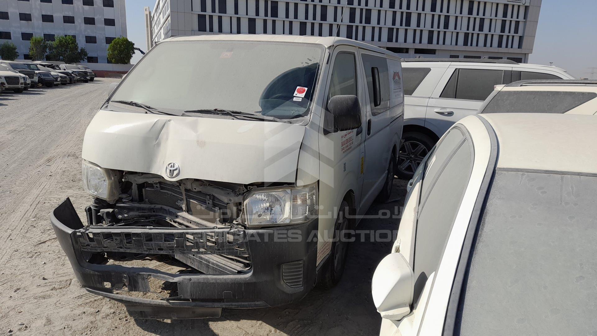 2016 TOYOTA HIACE VIN: JTFHX02P2G5003740