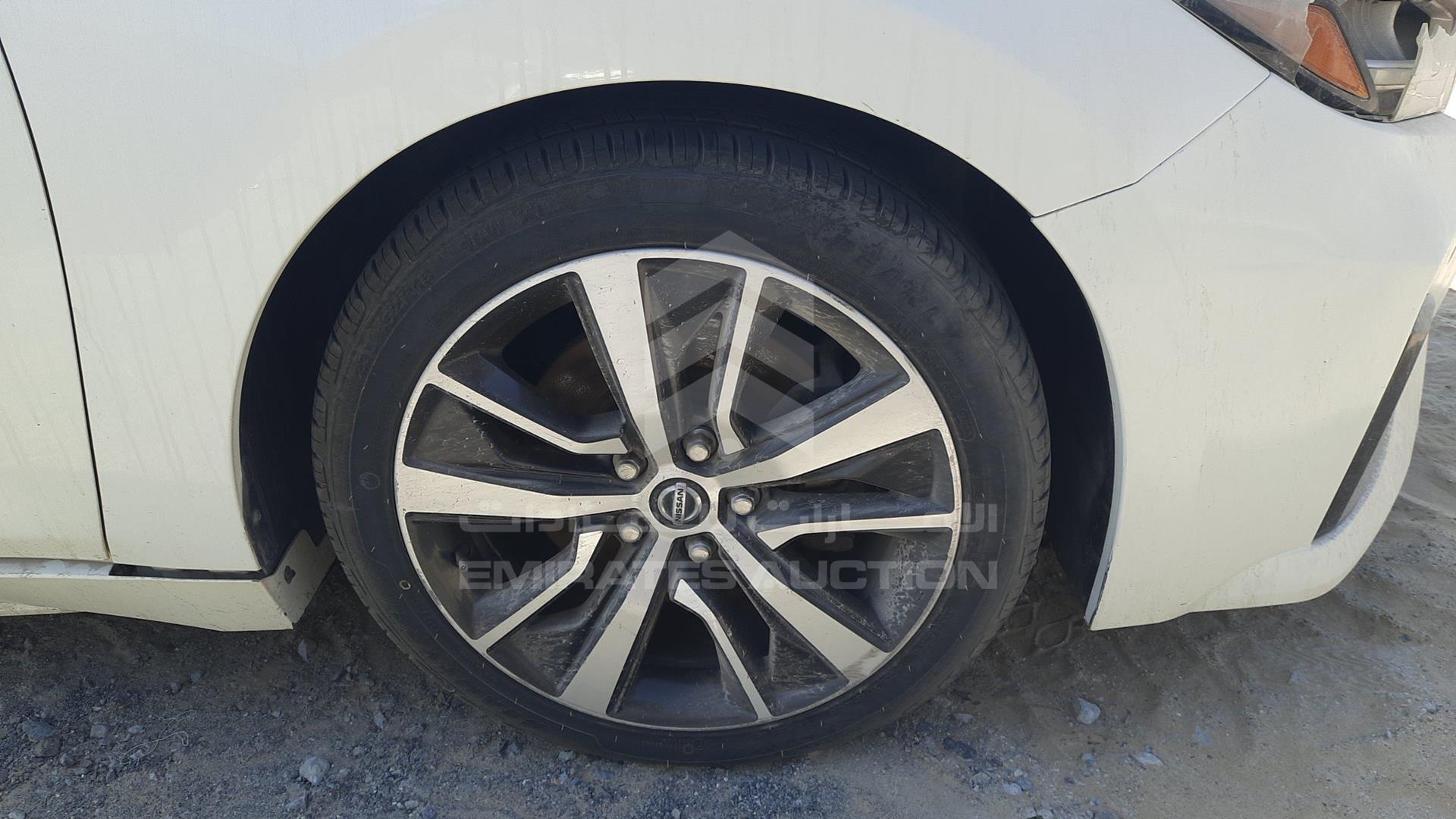 2019 NISSAN MAXIMA VIN: 1N4AA6AP9KC369379