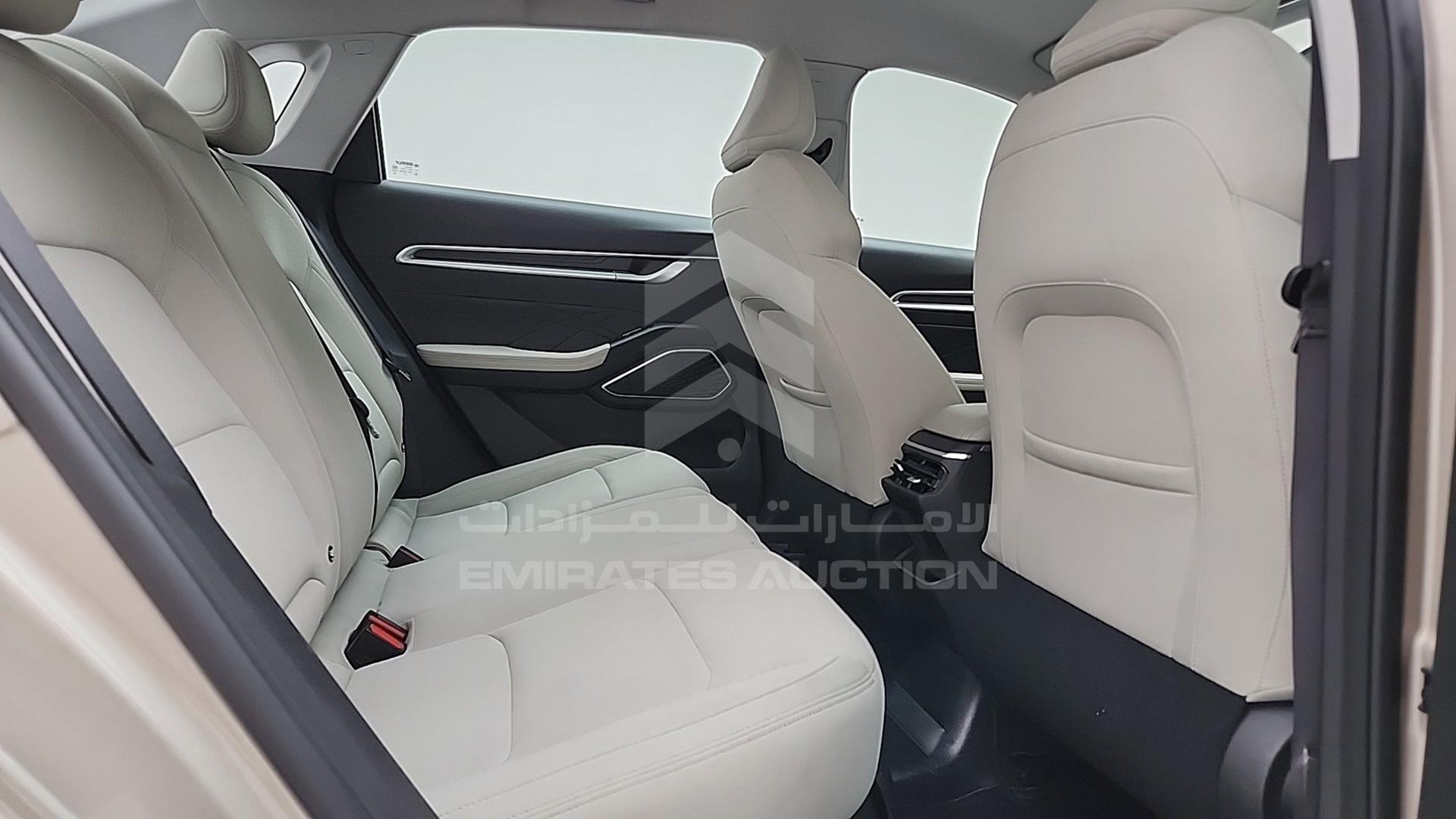 2024 GEELY EMGRAND VIN: LB3F31S24RG016802
