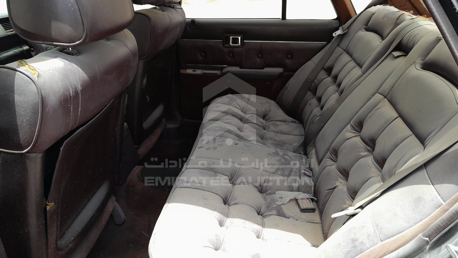 1984 TOYOTA CRESSIDA VIN: JT2MX63E8E0062981
