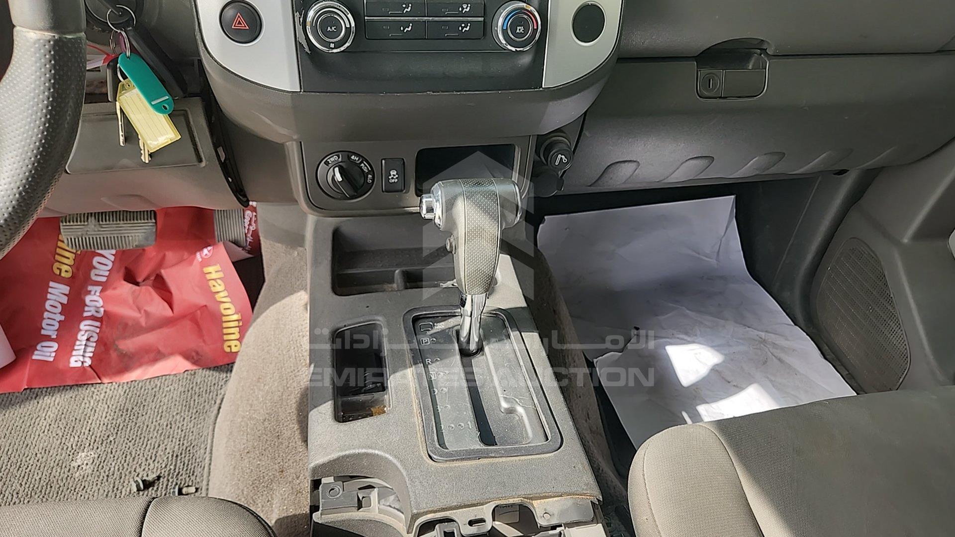 2013 NISSAN XTERRA VIN: 5N1AN0N64DN817561