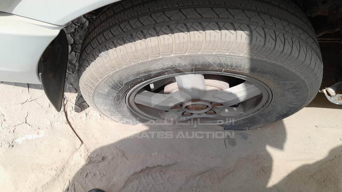 2014 Maxus V80 — Rear Right Tyre — Photo 29