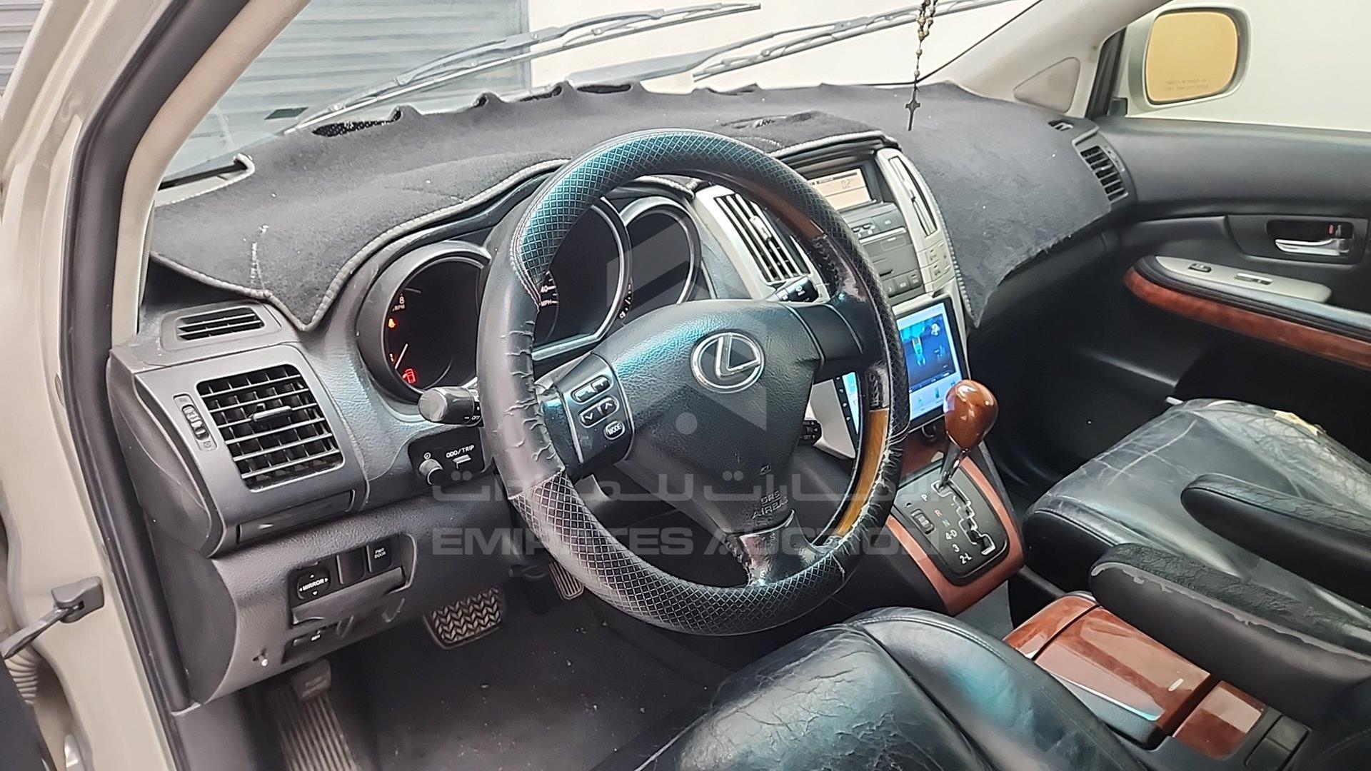 2006 LEXUS RX 330 VIN: JTJGA31U660064984