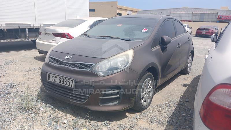 KNADN5120G6759204 Auction: EmiratesAuction Lot: 406093 KNADN5120G6759204 Kia Rio 2016 BROWN Photo 4