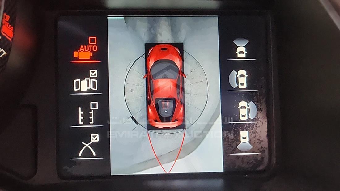 فيراري F8 Spider 2023 — نظم الترفيه وكاميرا المراقبة والملاحة — صورة 19