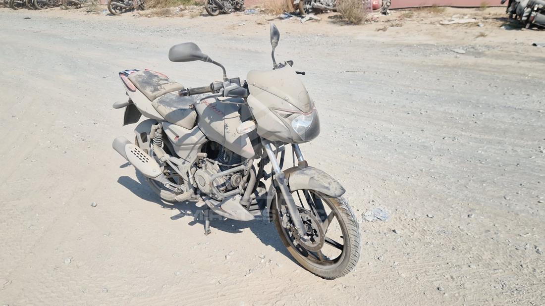 2021 Bajaj Pulsar — Front Right Angle — Photo 9