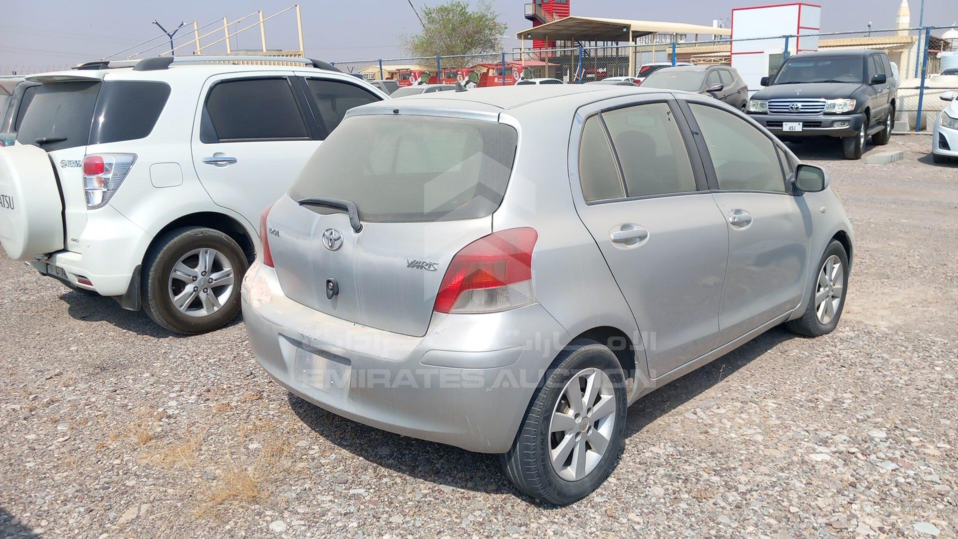 2009 TOYOTA YARIS VIN: JTDKW923795125841