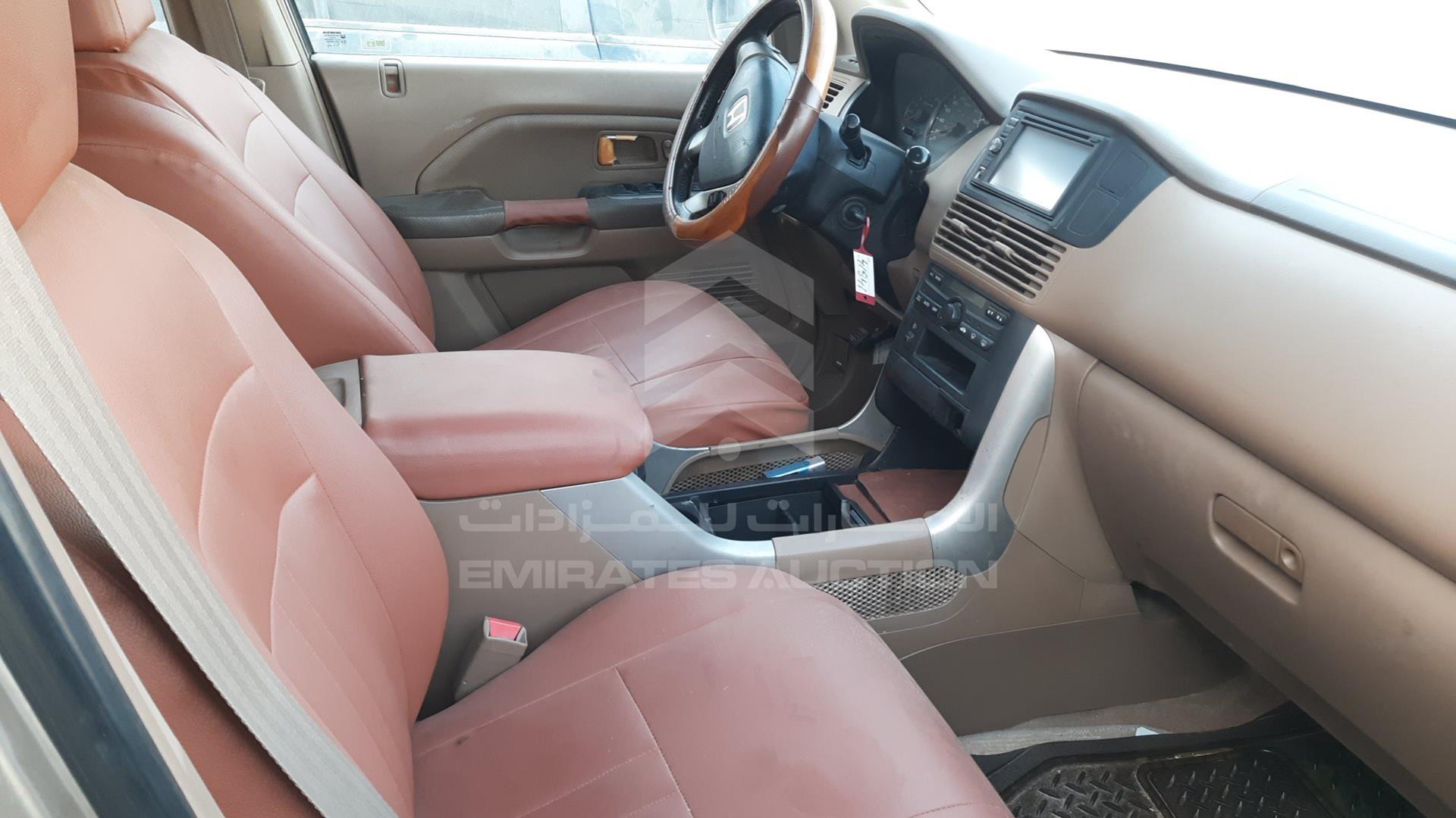 2004 HONDA MRV VIN: 2HKYF18544H700037