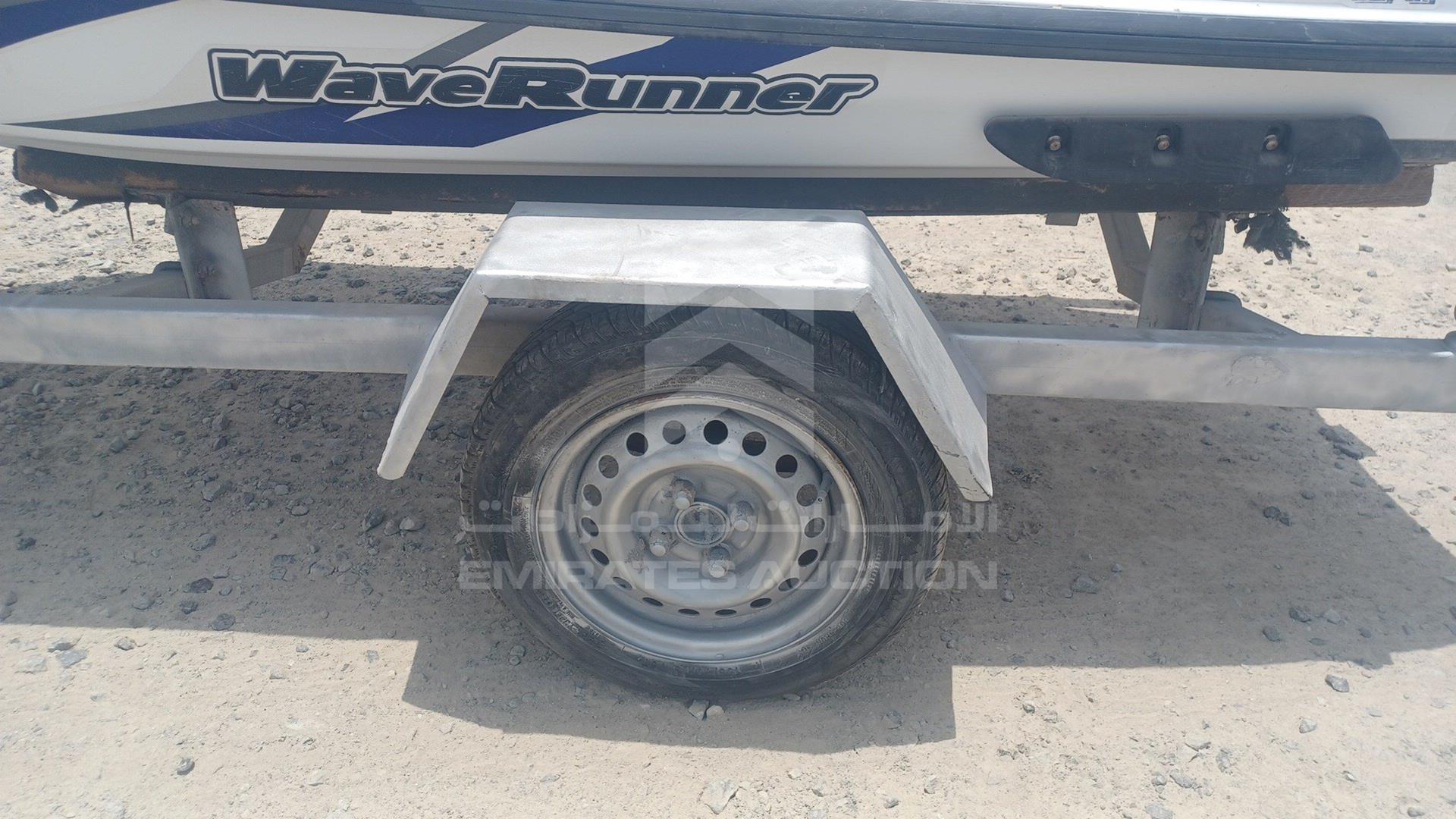 2009 JET SKI + TROLLEY YAMAHA VIN: YAMA1684K209
