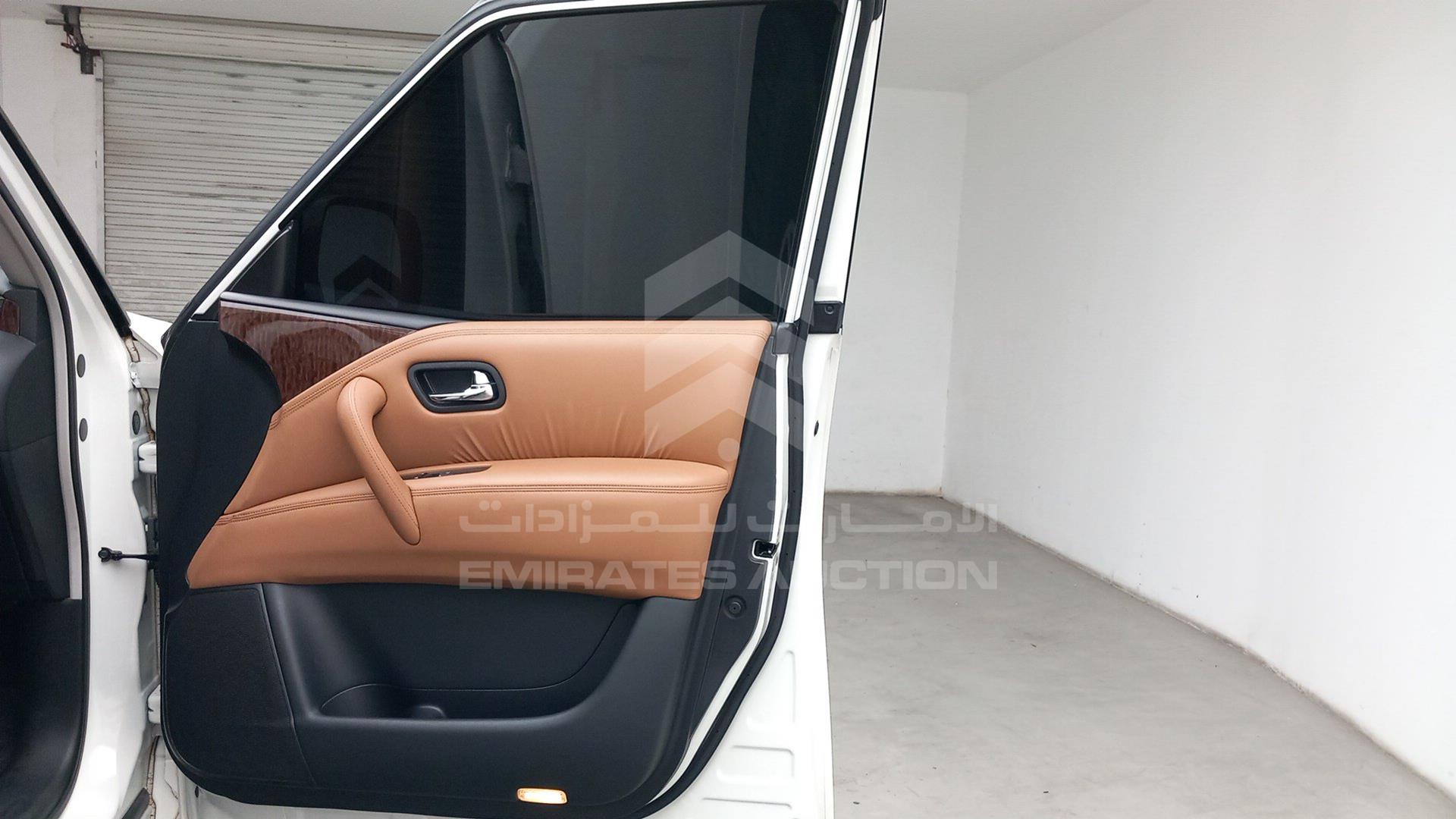 2017 NISSAN PATROL VIN: JN8BY2NY2H9008754
