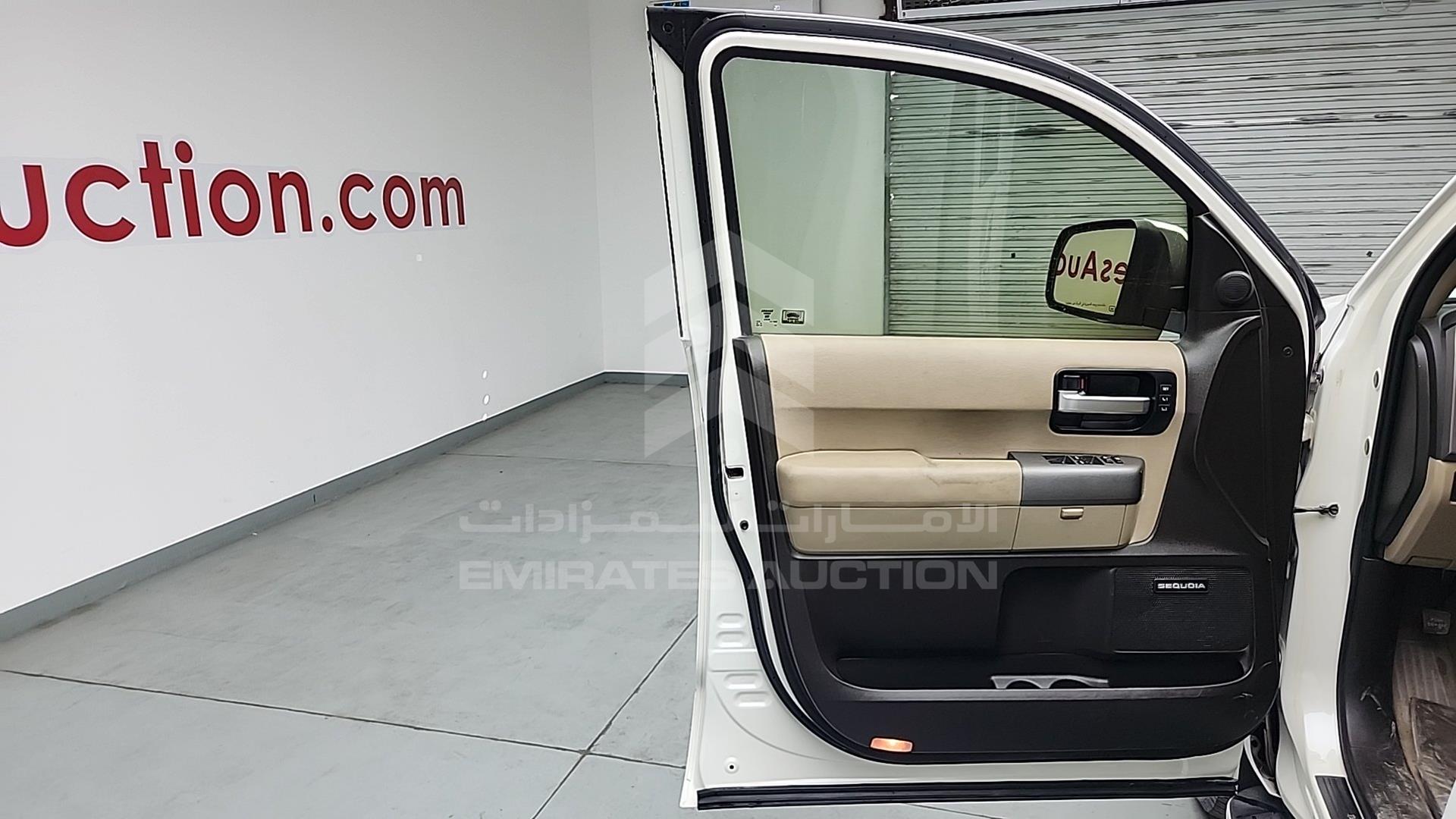 2010 TOYOTA SEQUOIA VIN: 5TDBY68A5AS031759