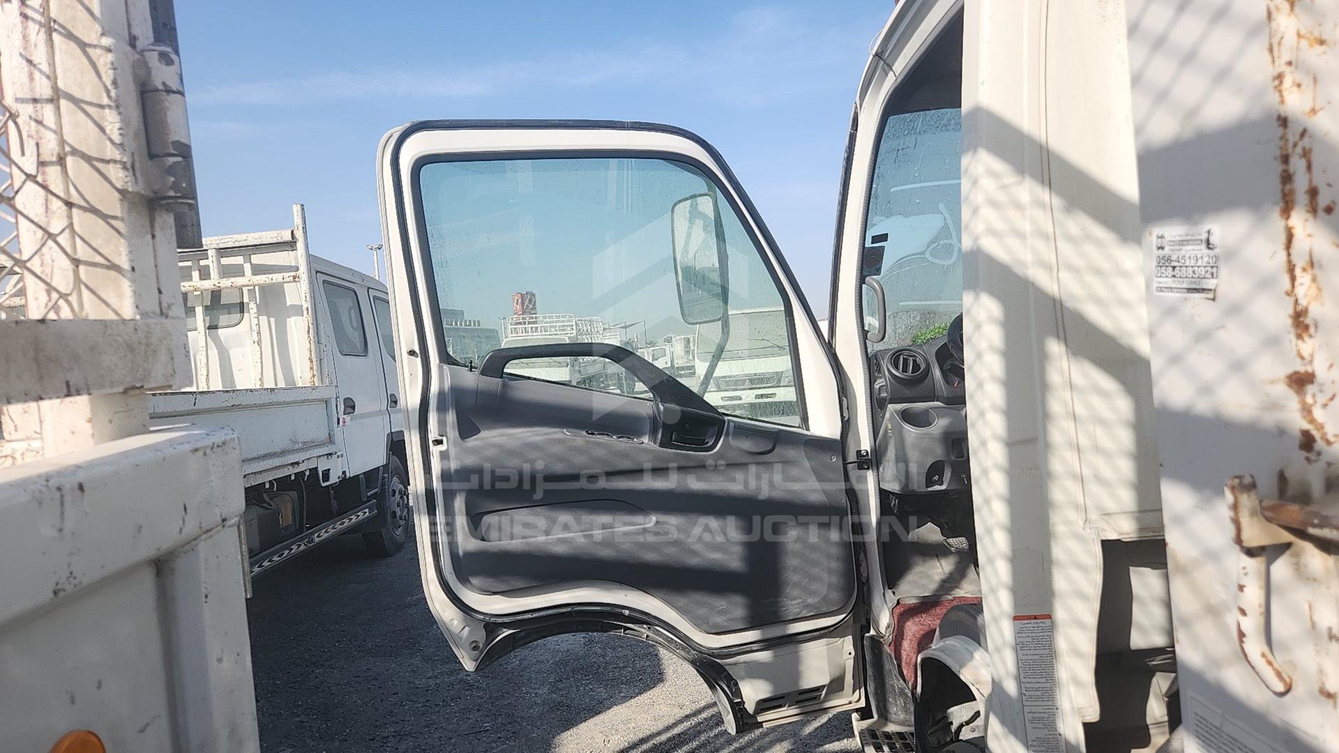 2021 HINO 300 VIN: JHHUCN1F9MK039217