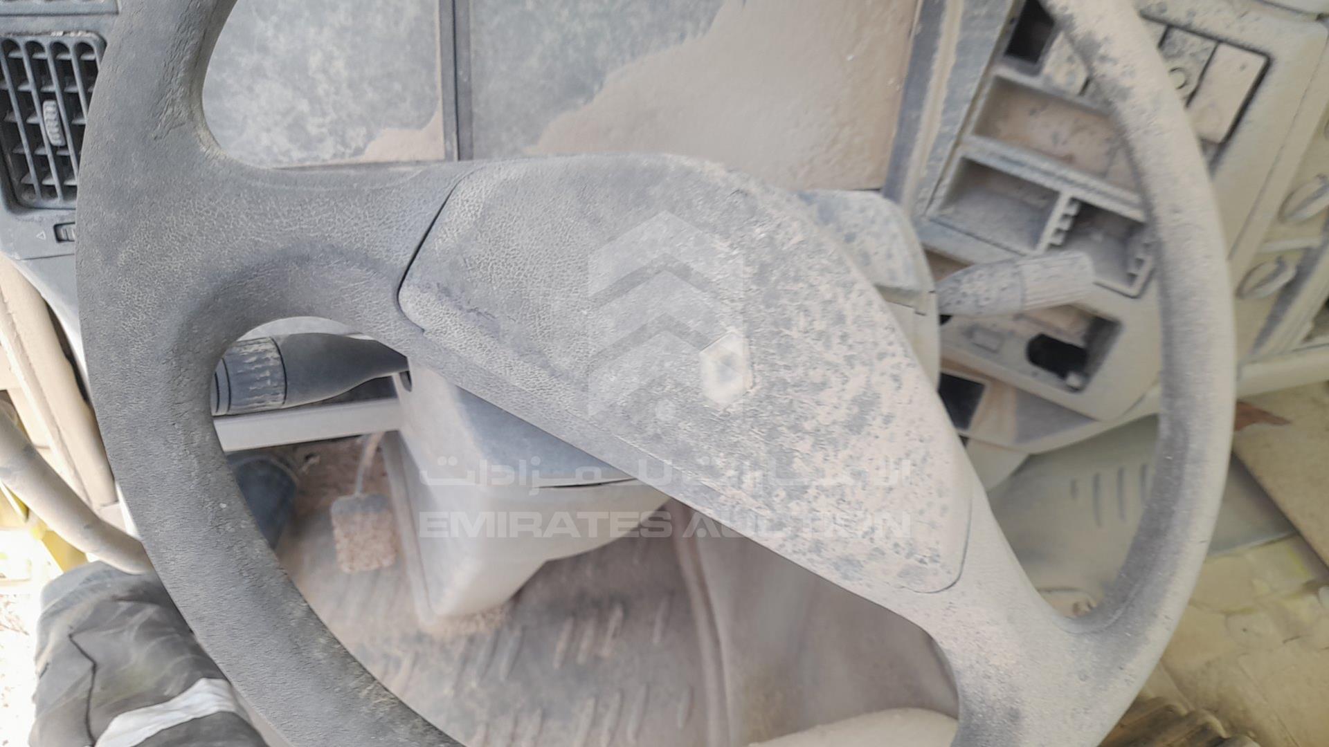 0 RENAULT --- VIN: VF633AXB02E102688
