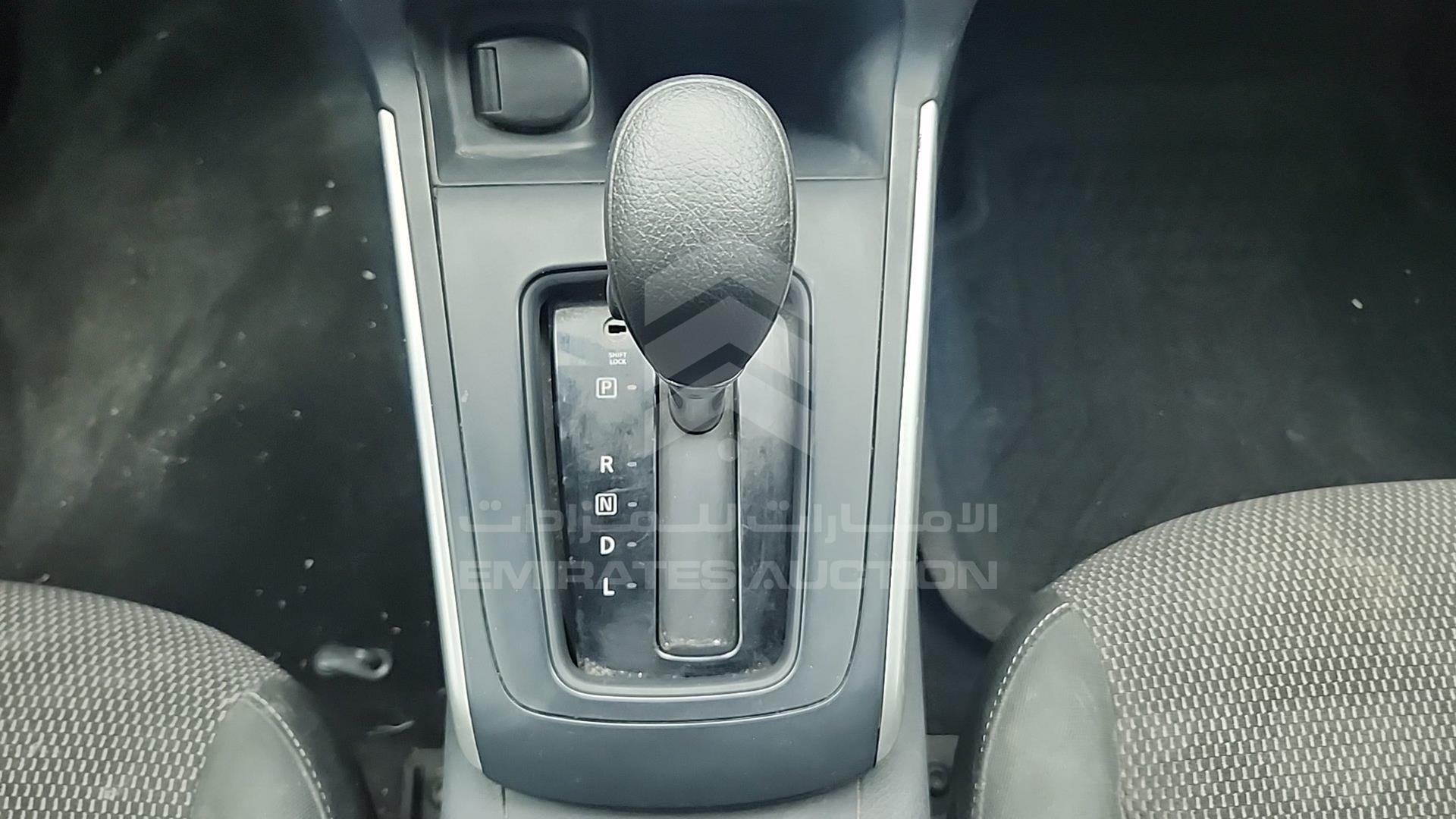 2019 NISSAN SENTRA VIN: 3N1AB7AP6KY218278