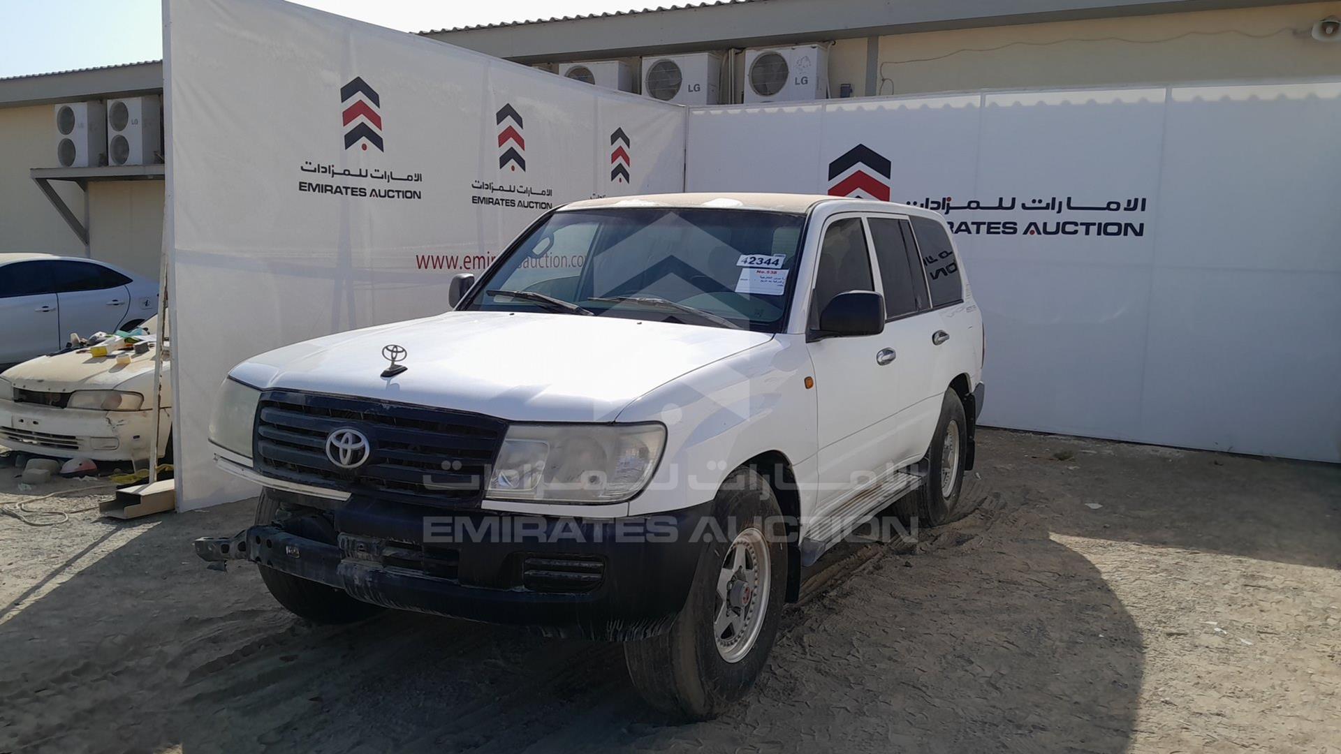 2007 TOYOTA LAND CRUISER VIN: JTGHJ01J273009558