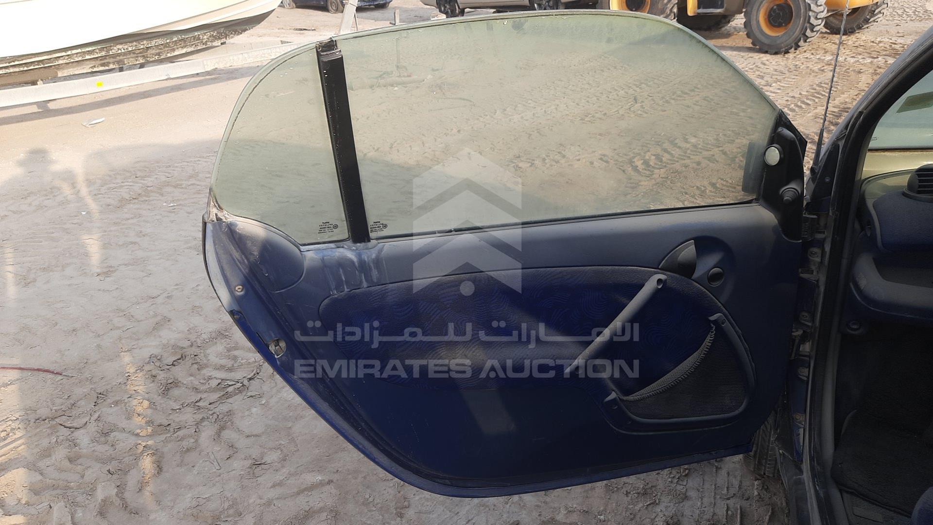 2000 SMART S 2 VIN: WME01MC01YH105418