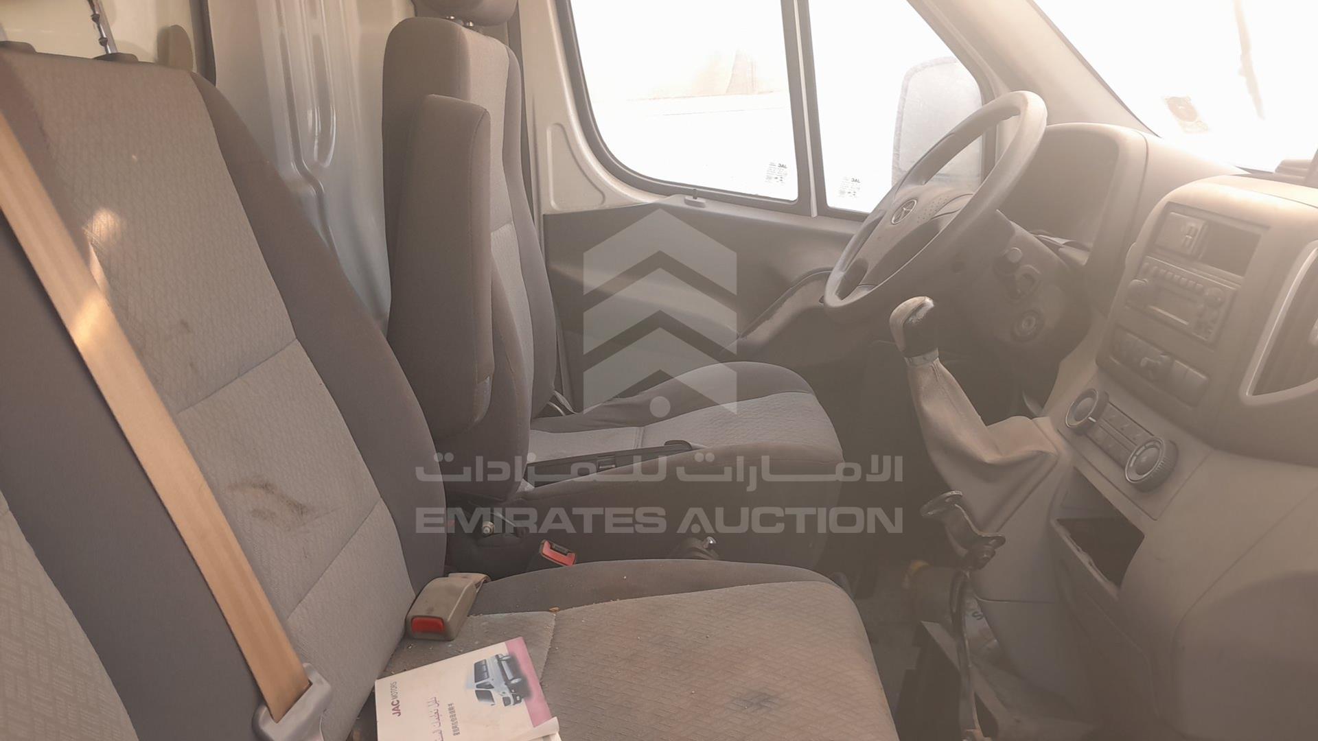 2017 JAC SUNRAY VIN: LJ11KBBCXH1500590