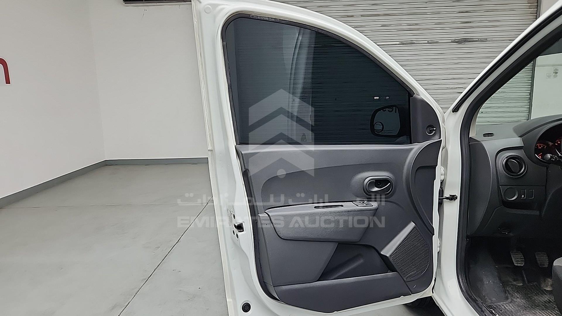 2022 RENAULT DOKKER VIN: VF18SRB45NG028455