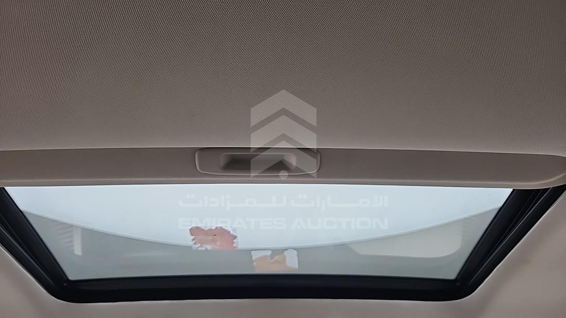 2016 Nissan Patrol — Sun Roof View — Photo 23