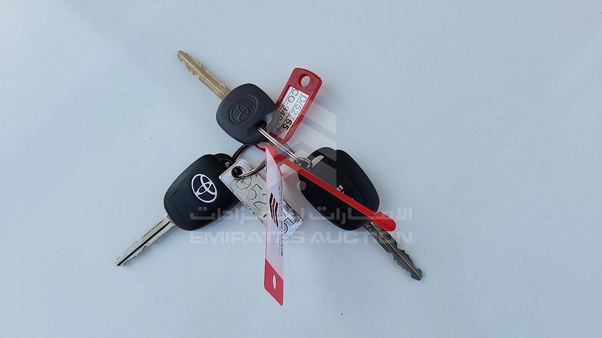 2014 TOYOTA RAV-4 VIN: JTMBF9EV3EJ006439