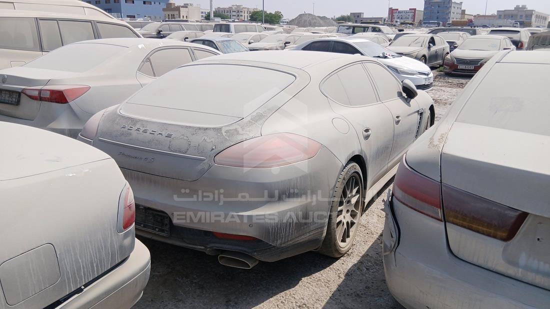 2011 Porsche Panamera - Scrap without document — Rear Right Angle — Photo 7