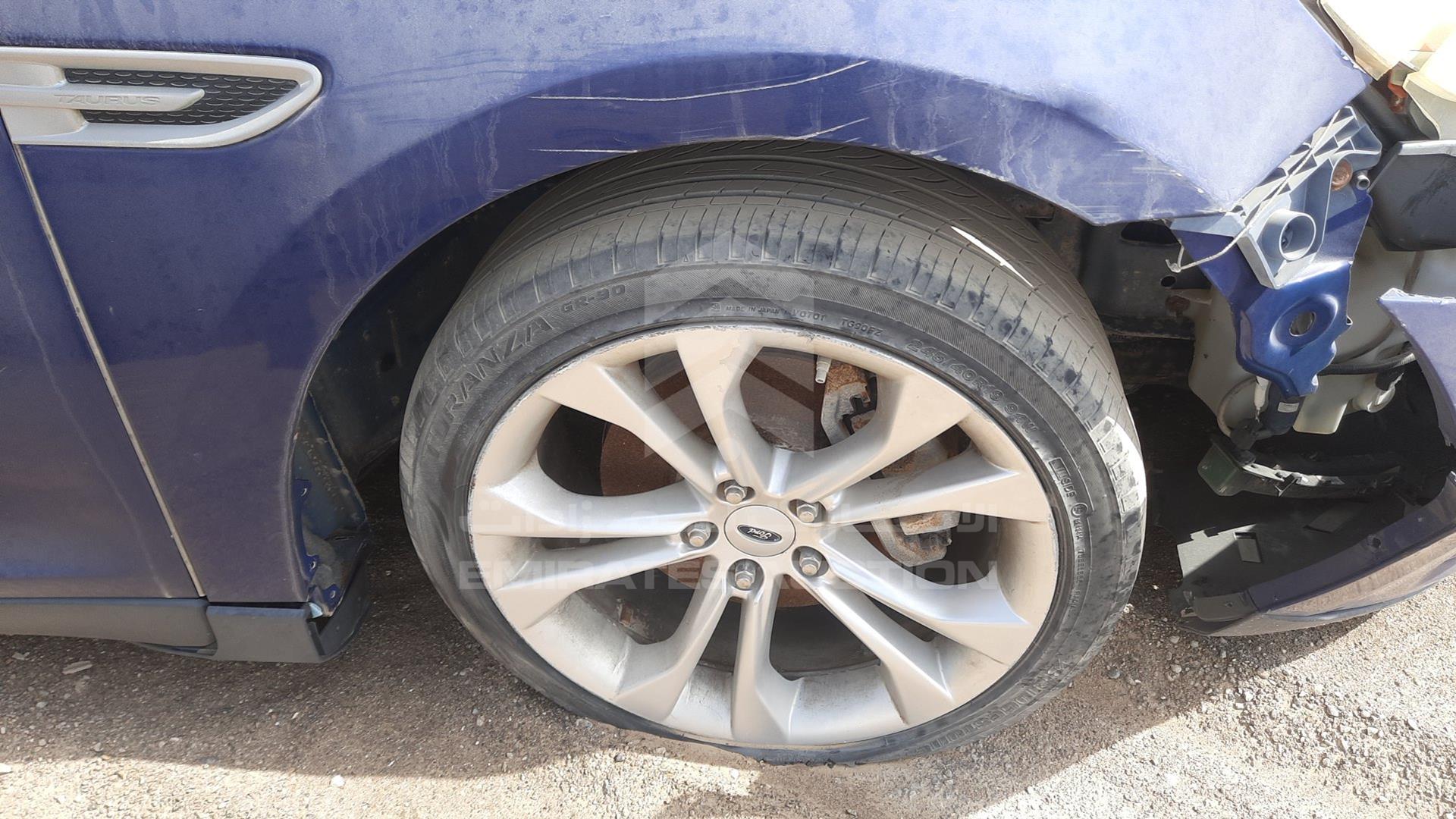 2013 FORD TAURUS VIN: 1FAHP2E83DG211429