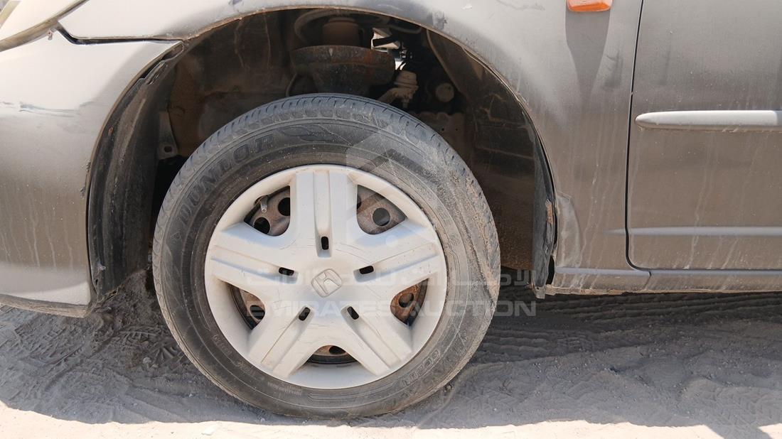 2005 Honda Civic — Front Left Tyre — Photo 32