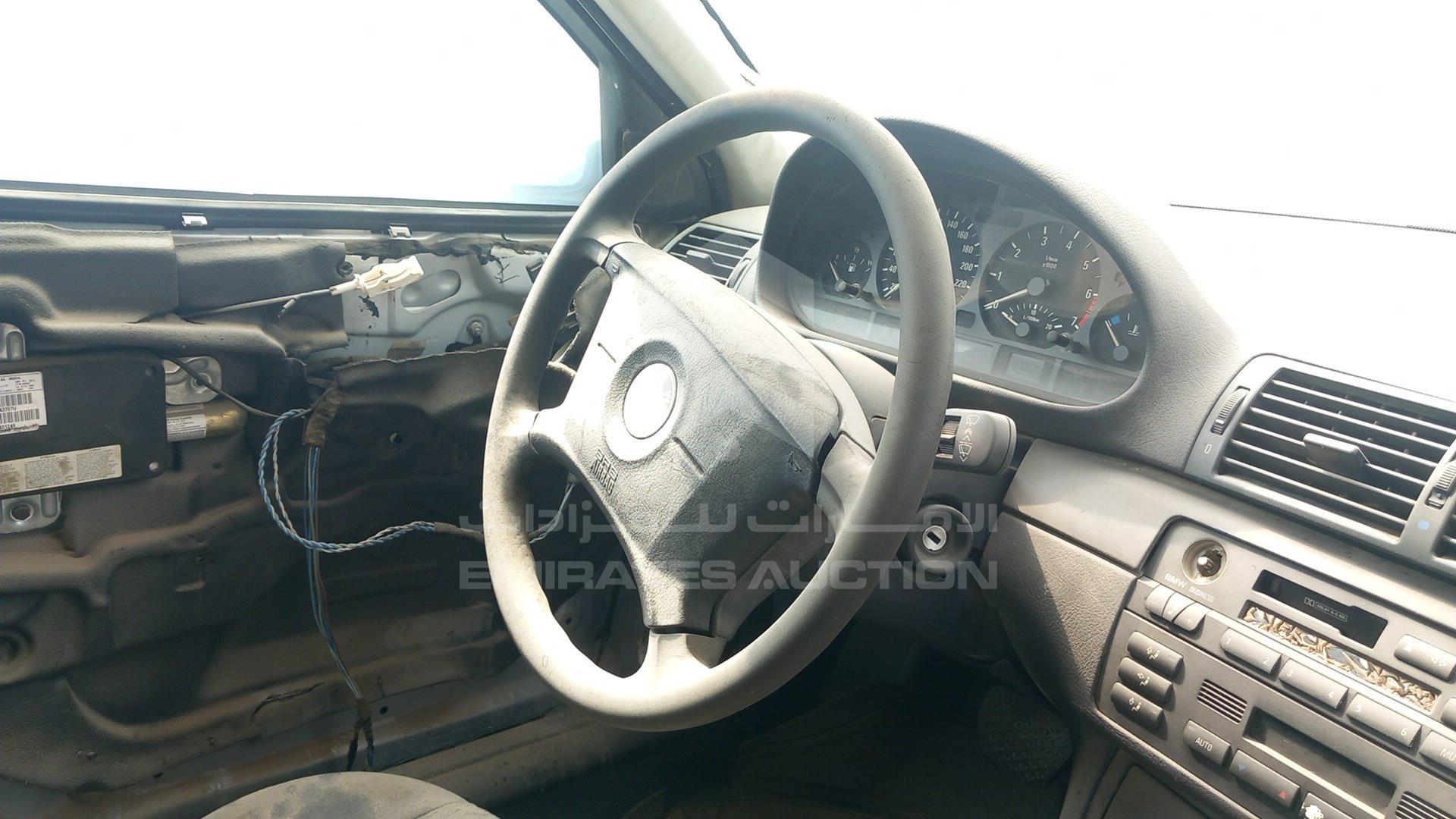 0 BMW 323 I VIN: WBAAL3100XEF96820