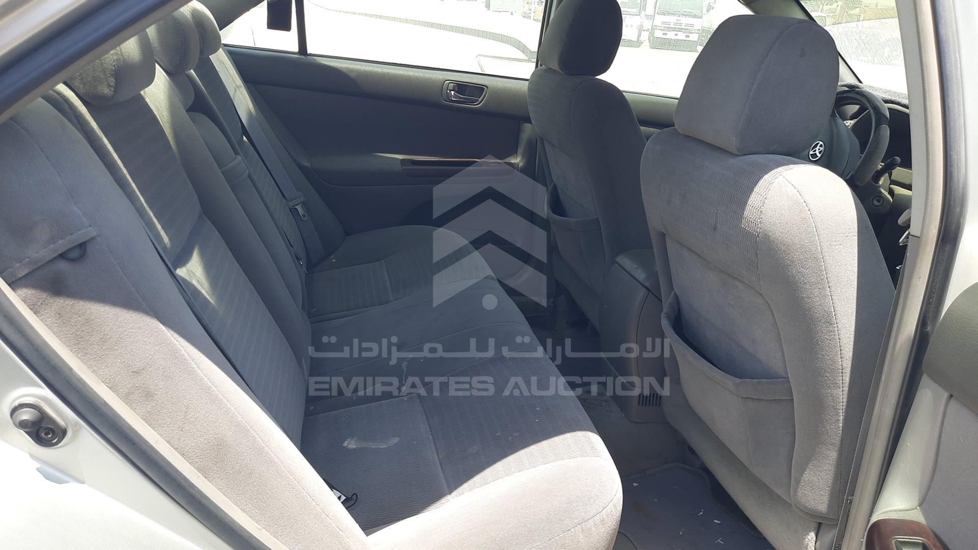 2005 TOYOTA CAMRY VIN: 4T1BE32K15U986614