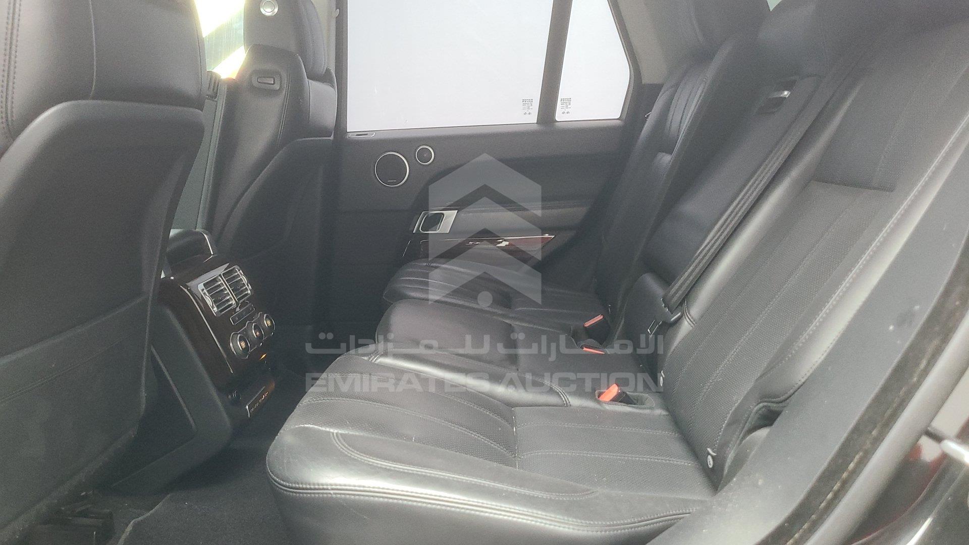 SALGA2KF1EA182178 - 2015 Range Rover Vogue - #463888