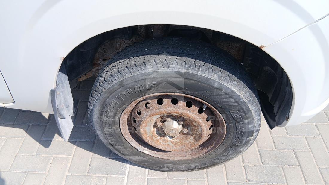 2022 Nissan Navara — Front Right Tyre — Photo 31