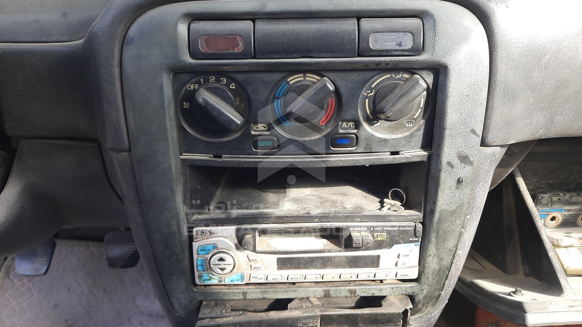 1998 NISSAN SUNNY VIN: JN1BBAB14Z0319912