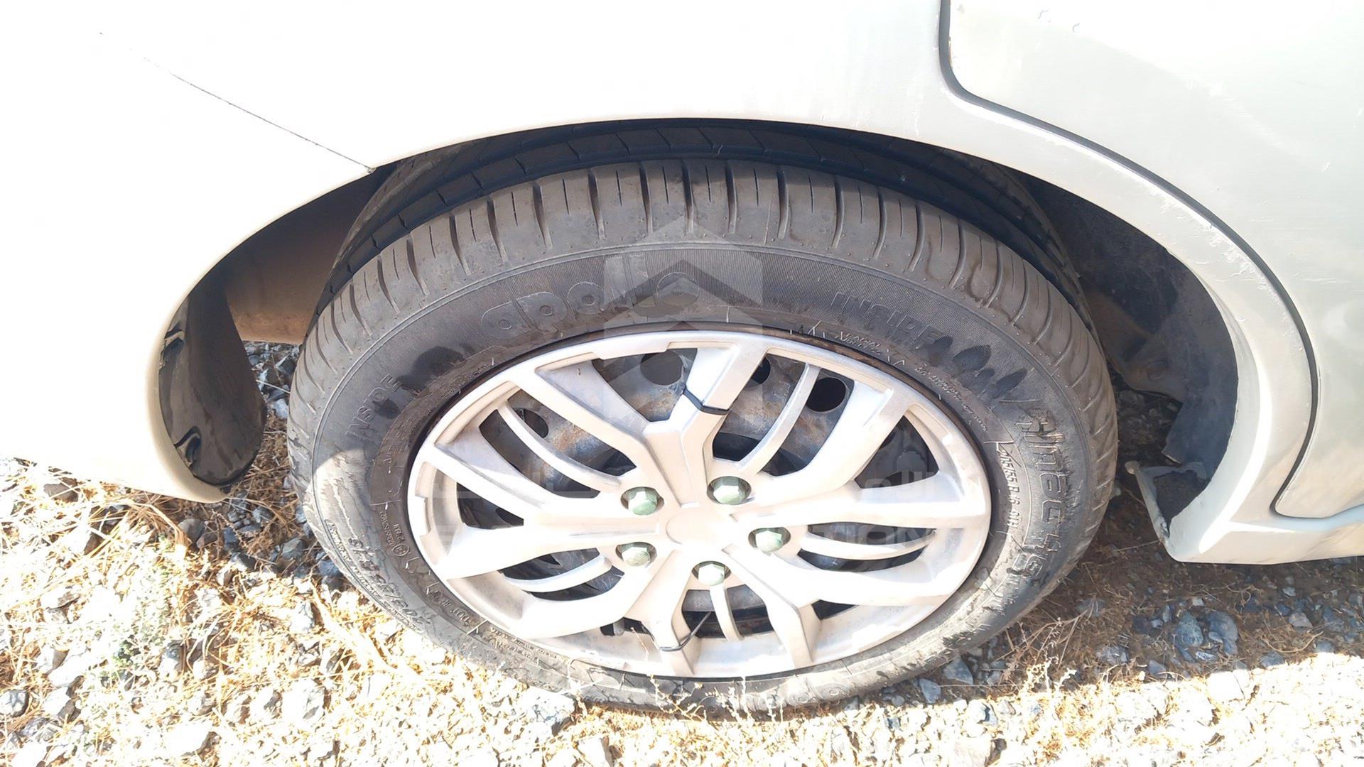 2007 MITSUBISHI GALANT VIN: 4P3SRDJ1A7E803289