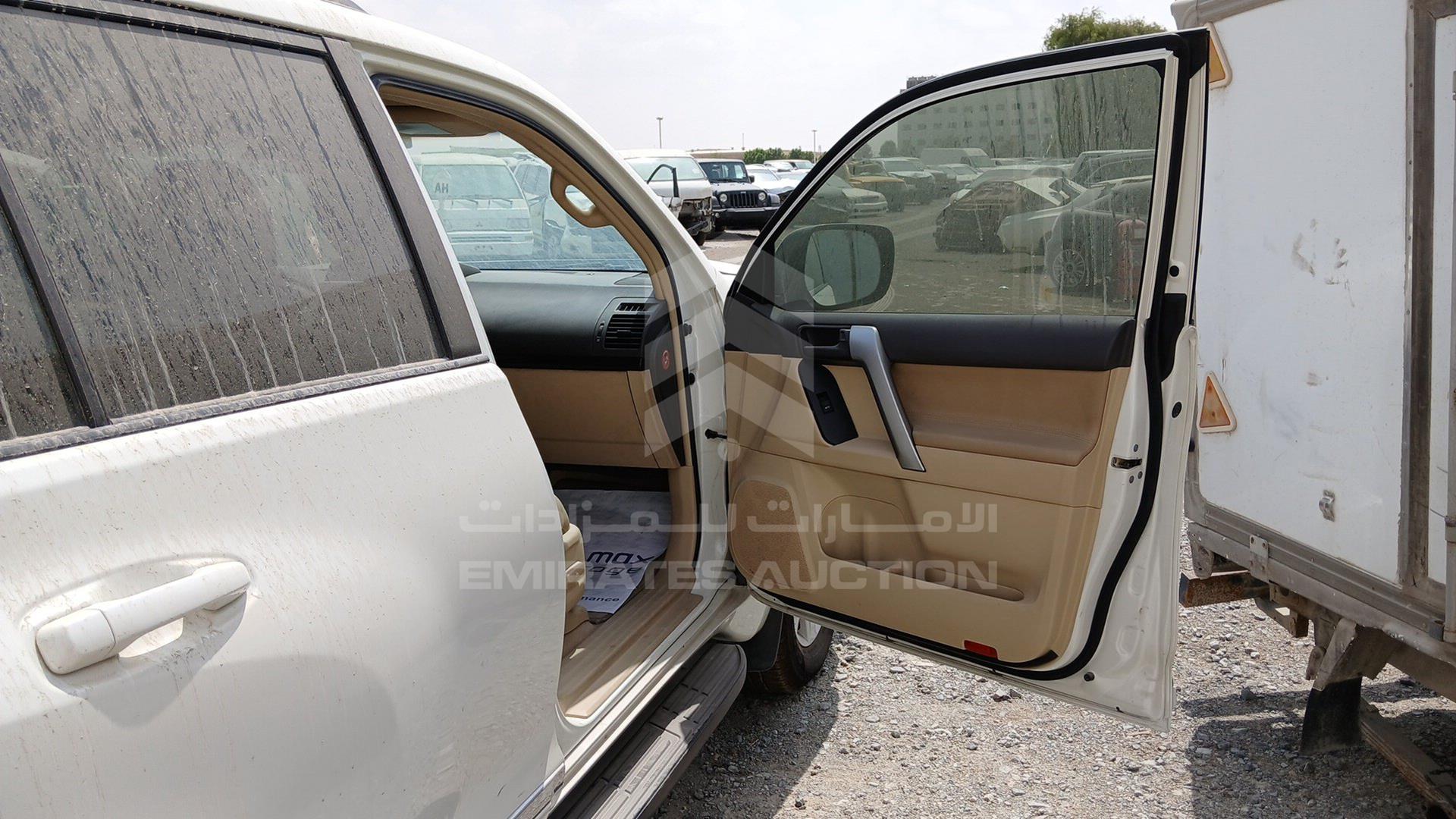 2014 TOYOTA PRADO VIN: JTEJU3FJ0EK071829