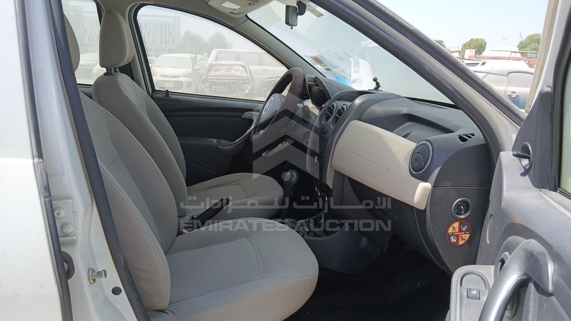 2016 RENAULT DUSTER VIN: VF1HSRGJ9GA583090