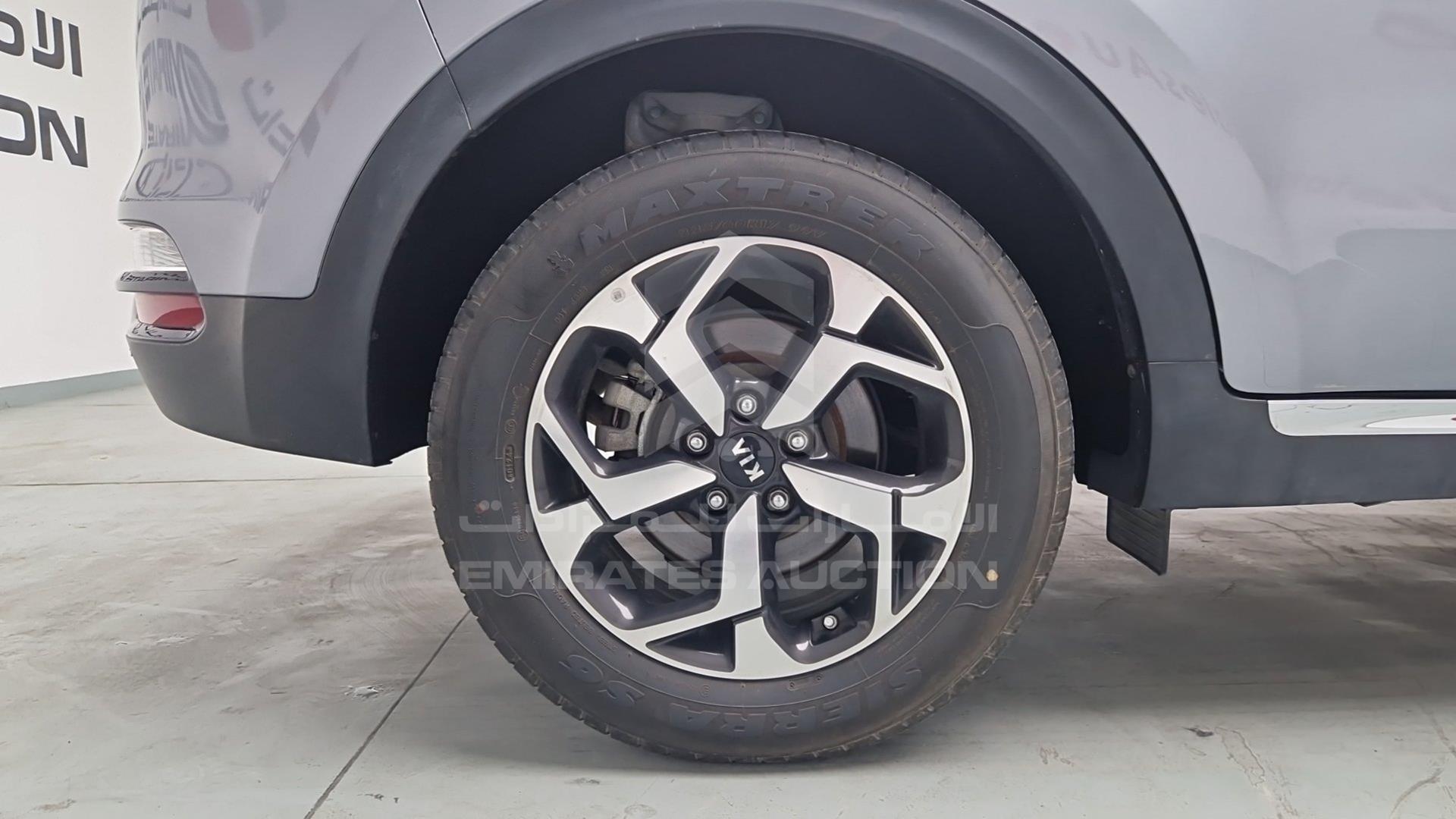 2021 KIA SPORTAGE VIN: U5YPH8143ML911471