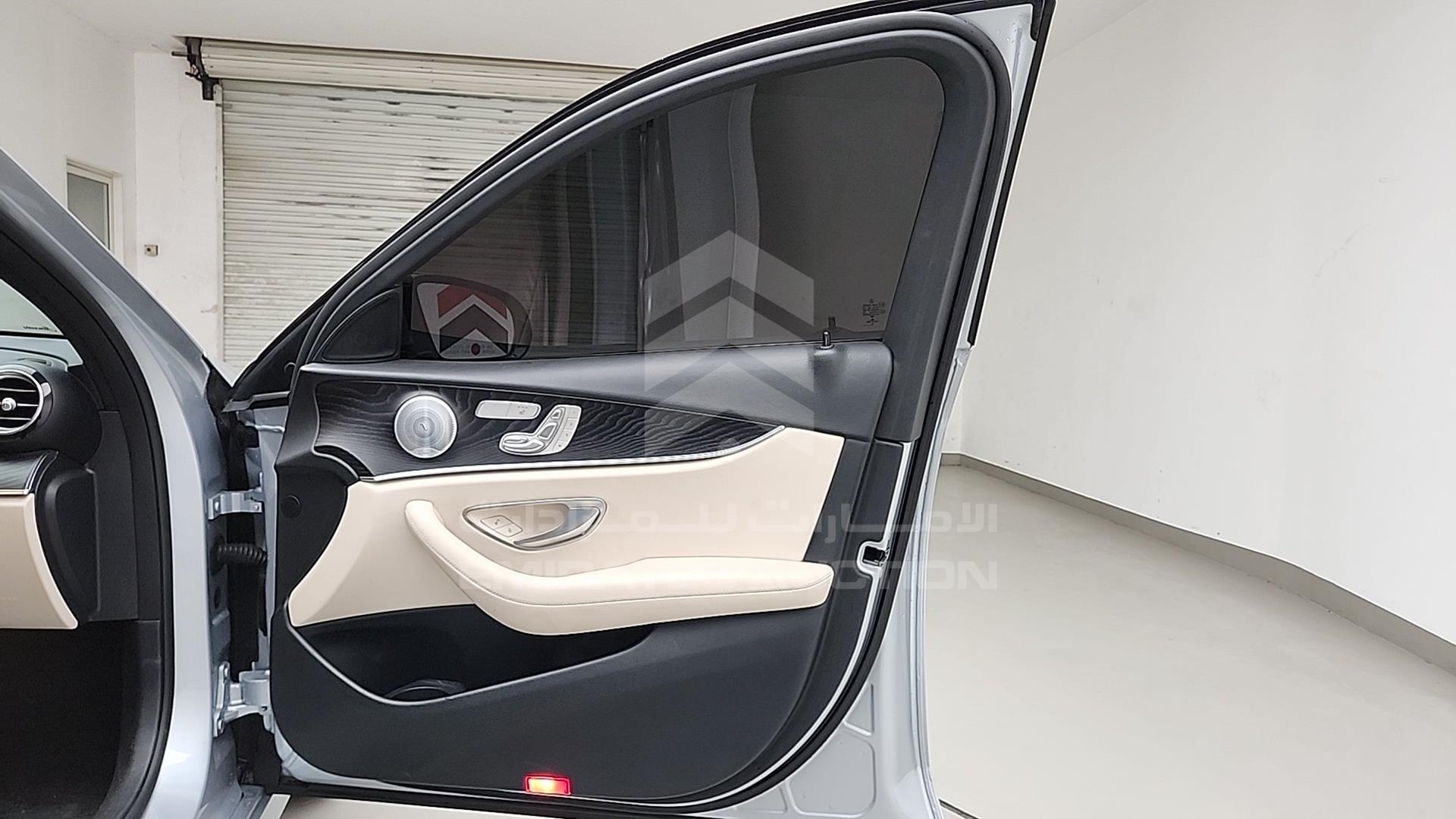 2021 MERCEDES E 450 VIN: W1KZF5KB9MA882941