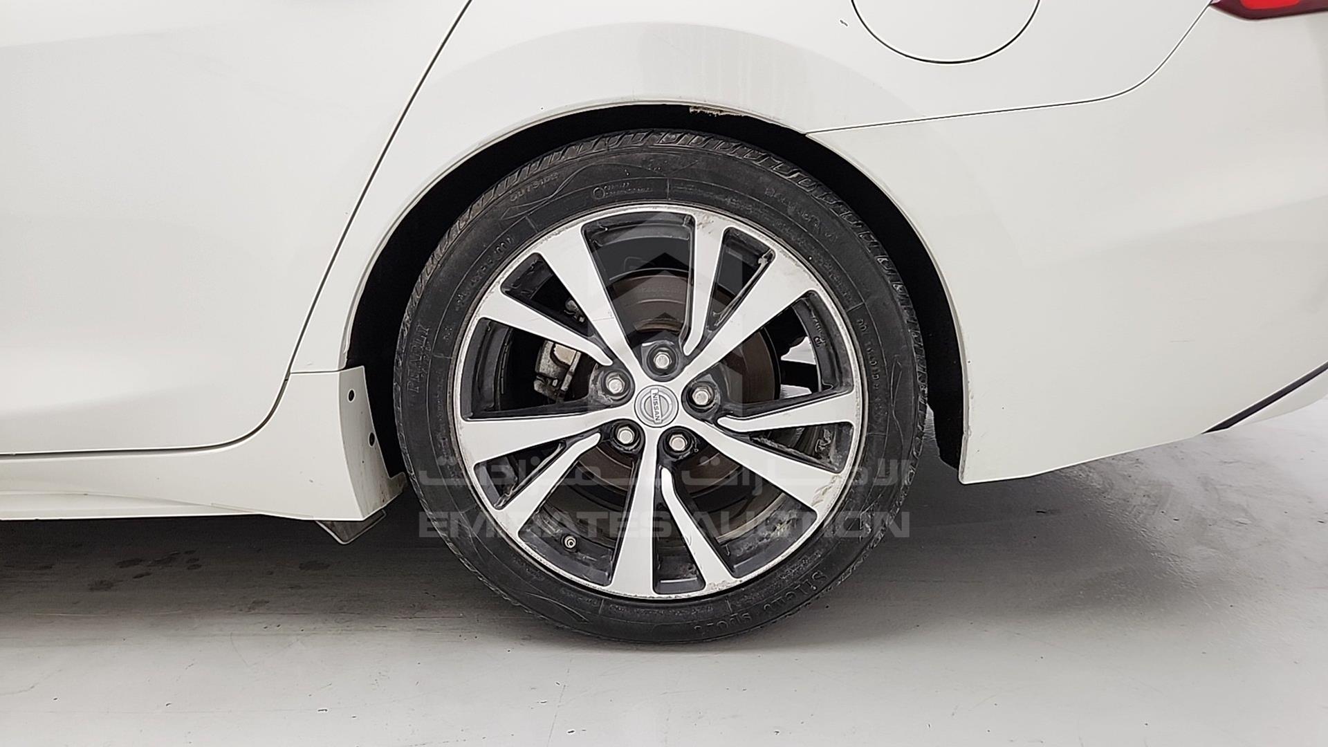2016 NISSAN MAXIMA VIN: 1N4AA6AP6GC389399