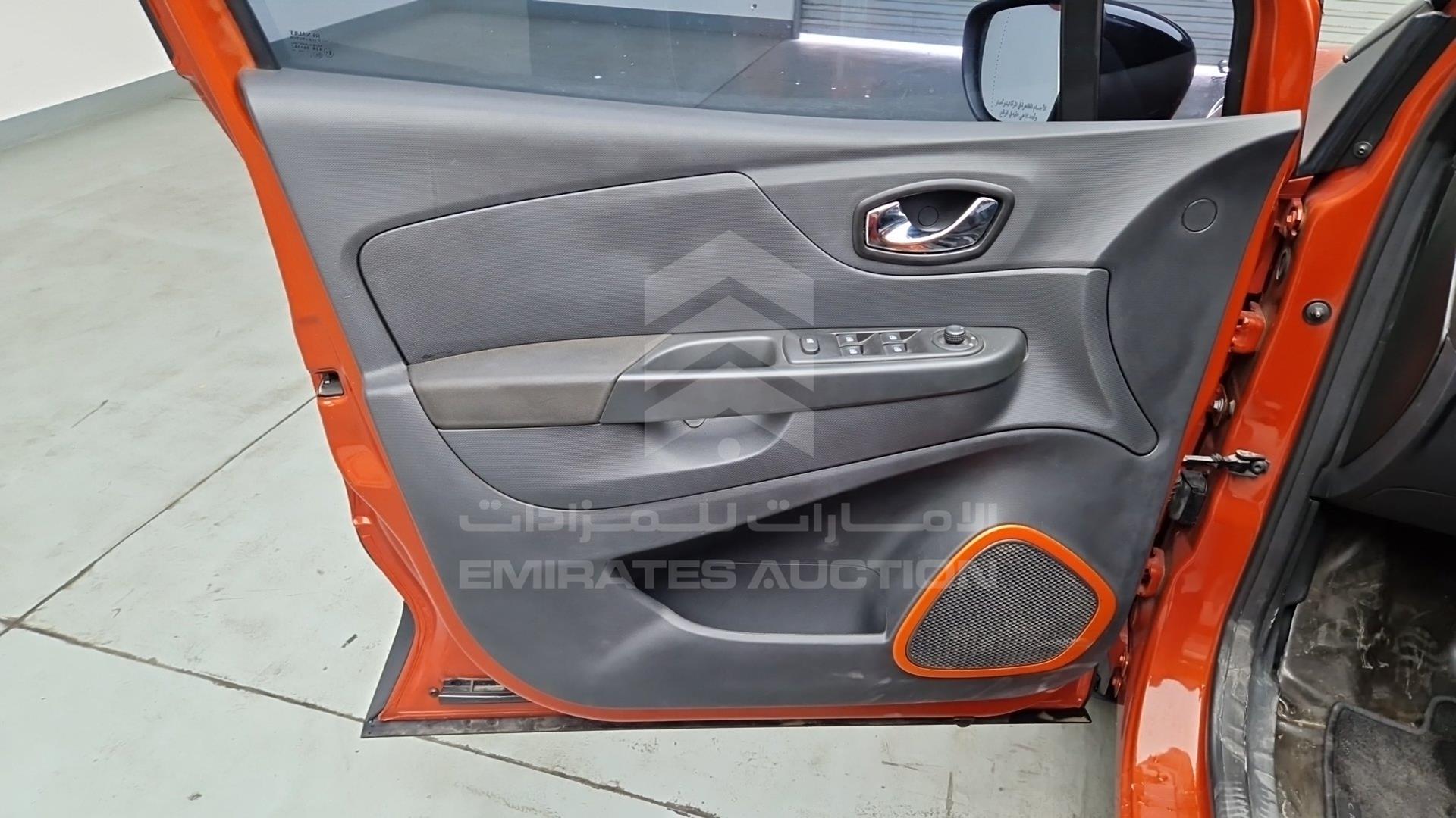 2016 RENAULT CAPTUR VIN: VF12RRHE6GW534094