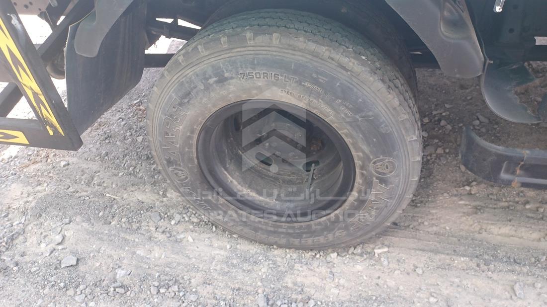 2015 Isuzu NPR — Rear Right Tyre — Photo 36