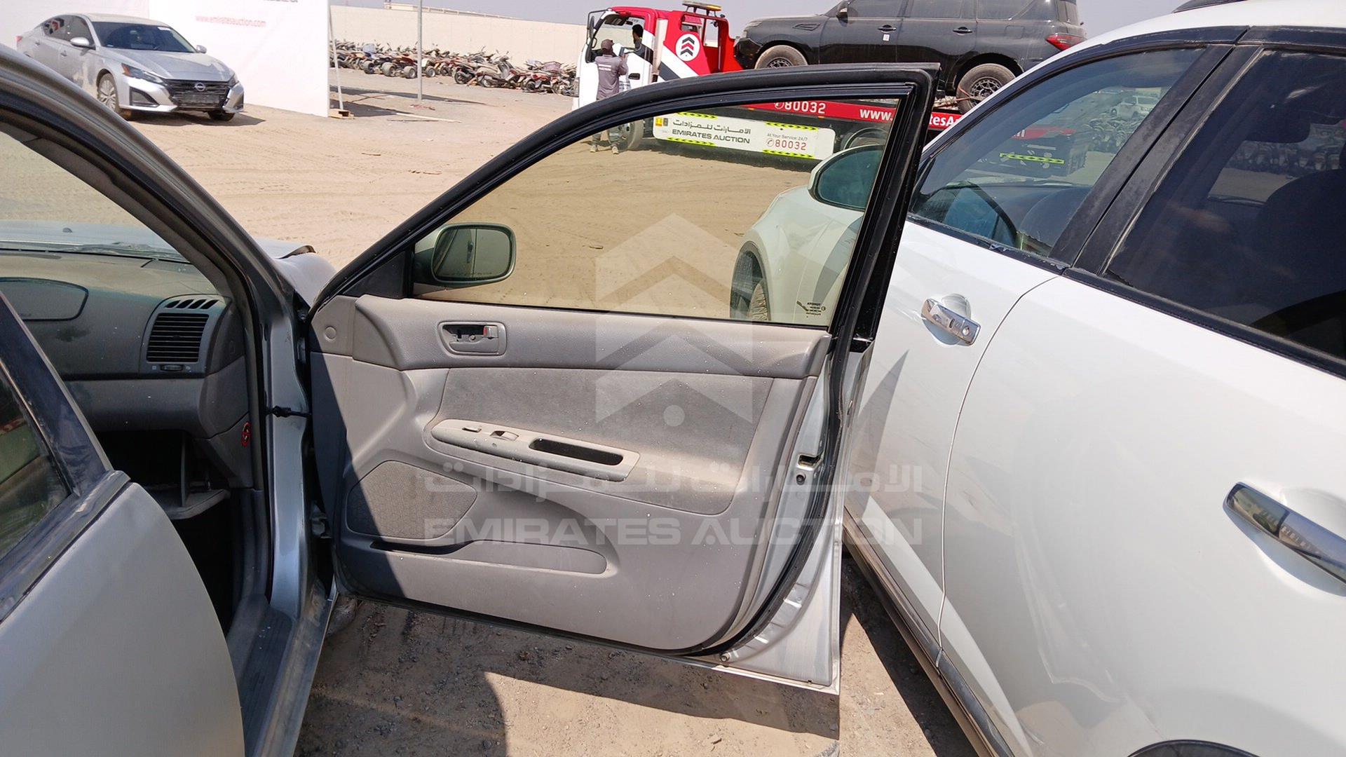 2005 TOYOTA CAMRY VIN: 6T1BE32K85X480443