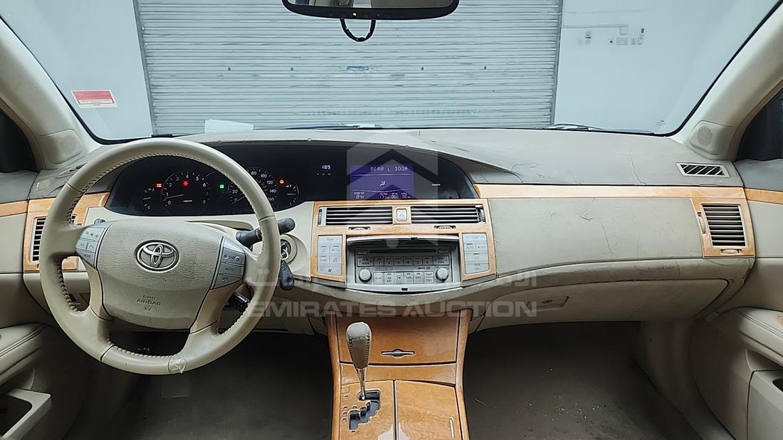 2006 Toyota Avalon — Full Dashboard View — Photo 18